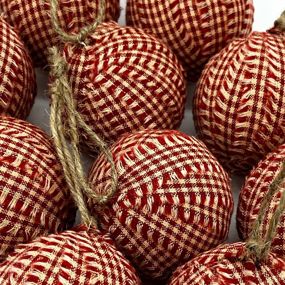 10 Primitive BARN RED Fabric RAG BALLS Christmas Ornaments farmhouse decor